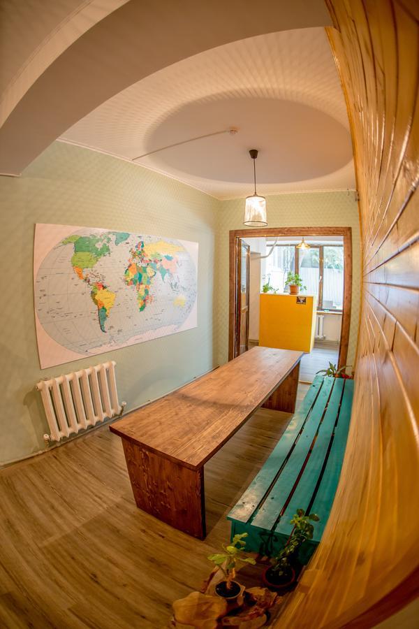West Point Soul Hostel Almaty Esterno foto