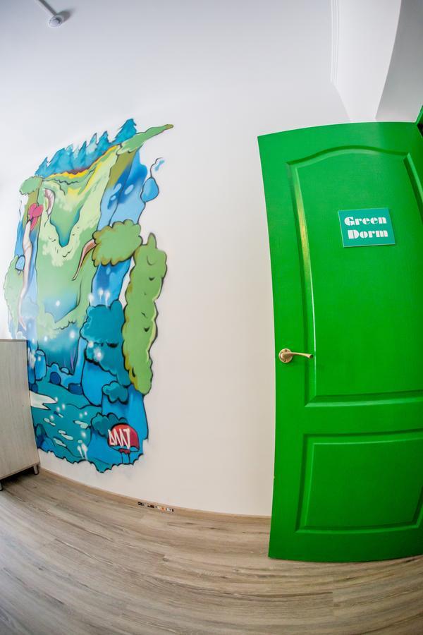 West Point Soul Hostel Almaty Esterno foto