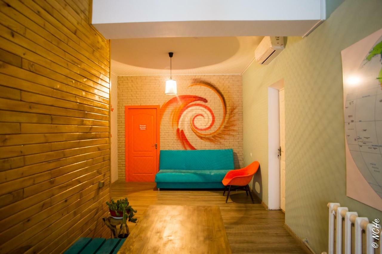 West Point Soul Hostel Almaty Esterno foto