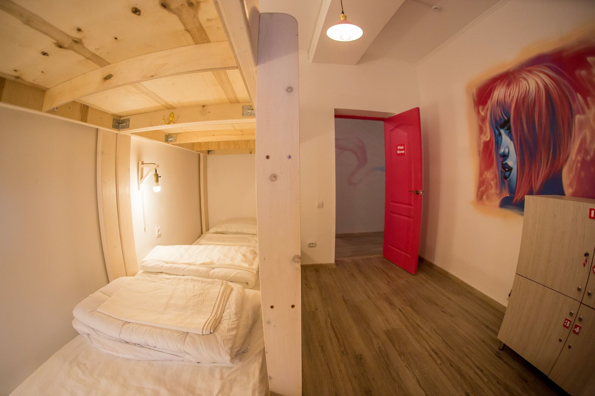 West Point Soul Hostel Almaty Esterno foto
